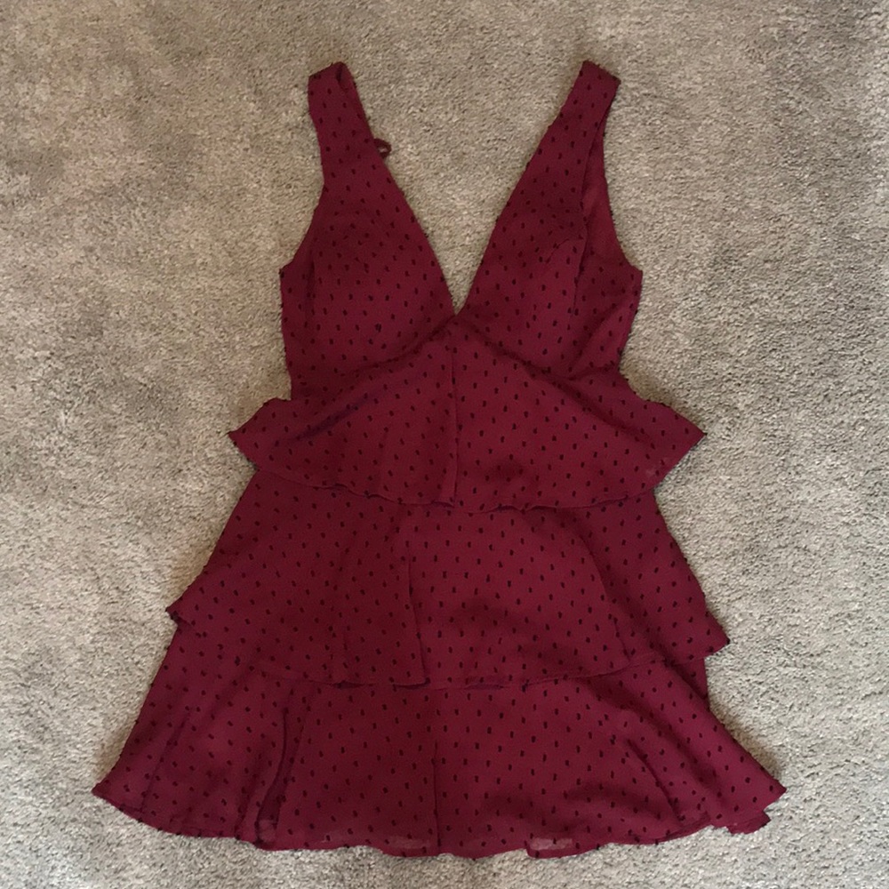 Brand:speechless color:wine padded inserts, tiered, tie in back worn once!